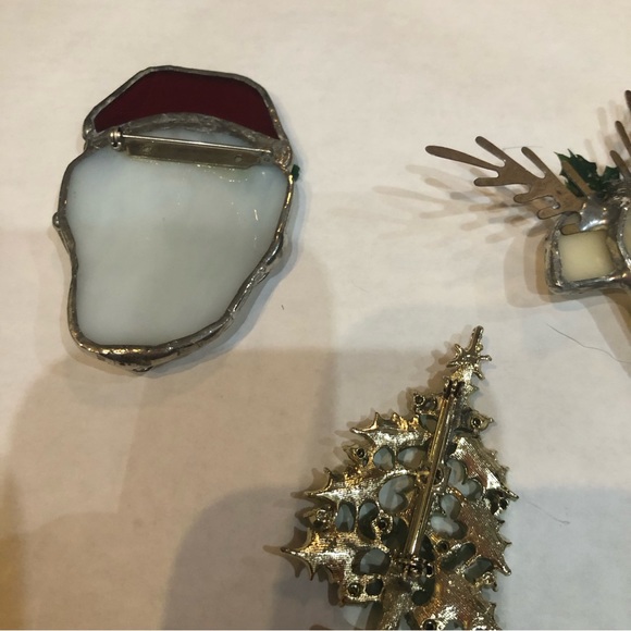 Christmas Brooch Set - Picture 3 of 7